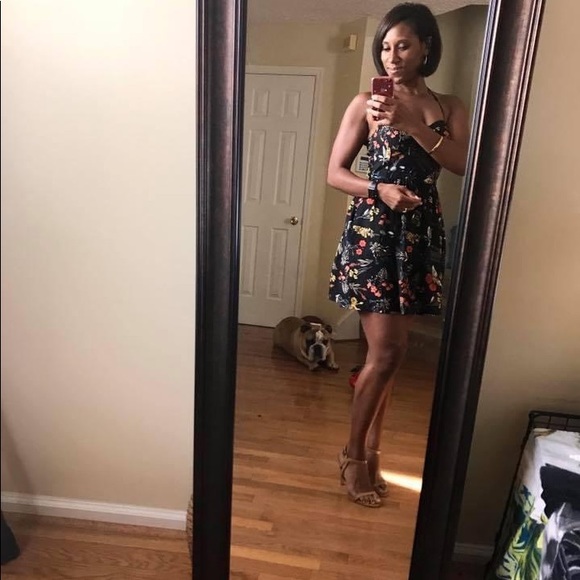 Black floral mini dress with pockets - Picture 5 of 6